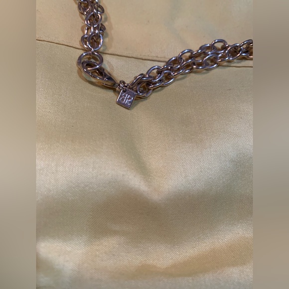 Lot of 4 Preowned ((1)Banana Republic & (3)J. Crew) Necklaces - Picture 16 of 16